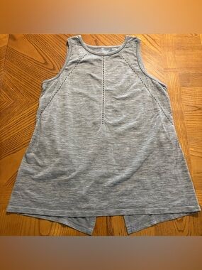 Athleta Heather Grey Split Back Tank Top Women’s Size S